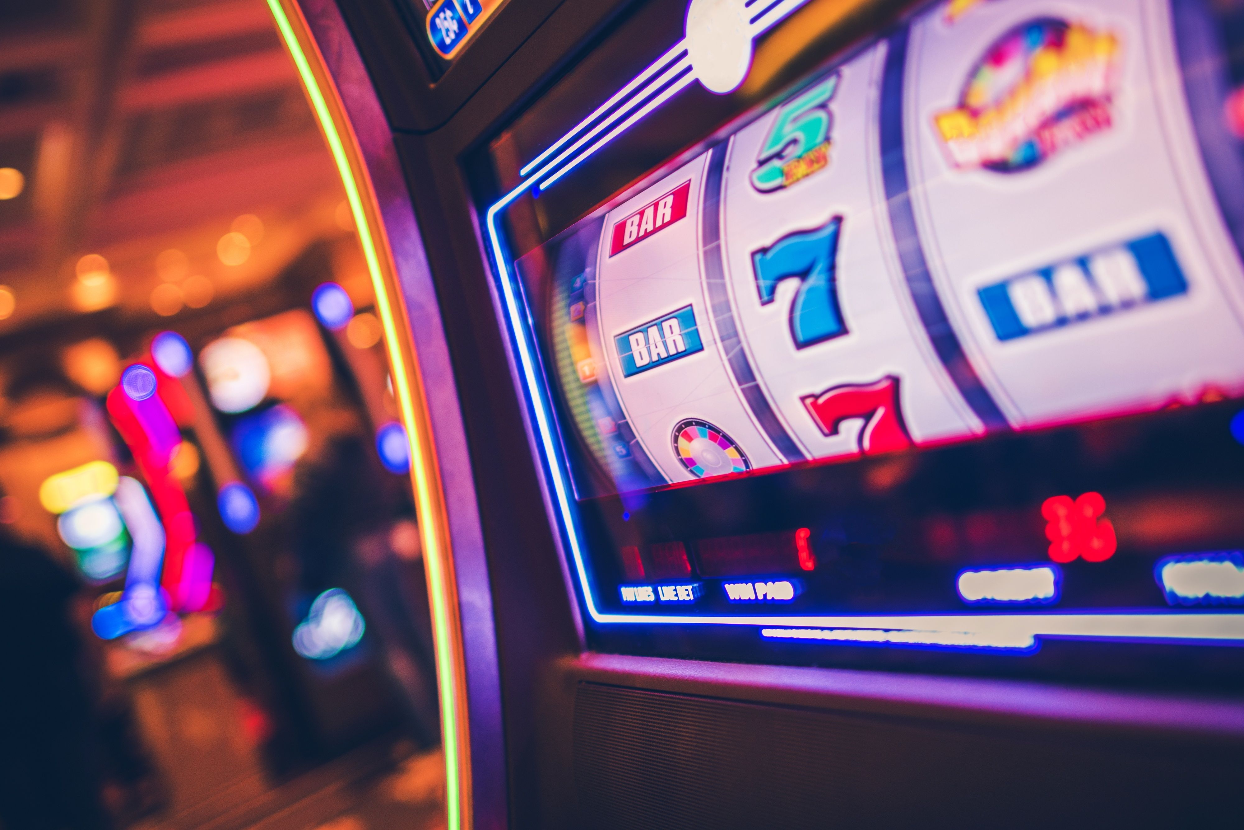 Red Tiger slot interface showing reels and bet controls